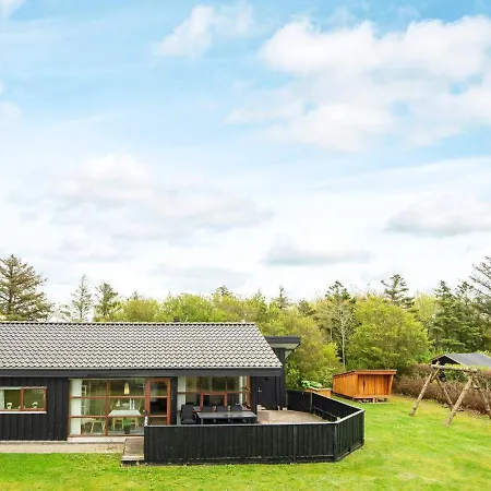 Four-bedroom Holiday In Hemmet 5 *