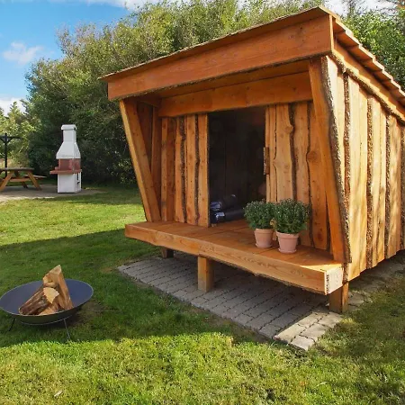 Four-bedroom Holiday In Hemmet 5 * Tarm